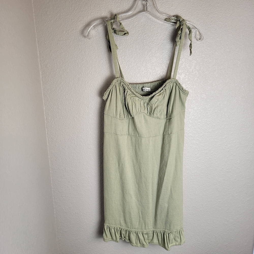 Hollister Shoulder Tie Lined Sundress with Elastic Top Ruffled Bottom Green Size